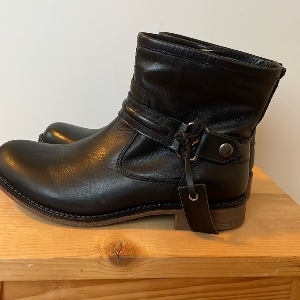 Call it Spring SRABA black Ankle boots size US 6.